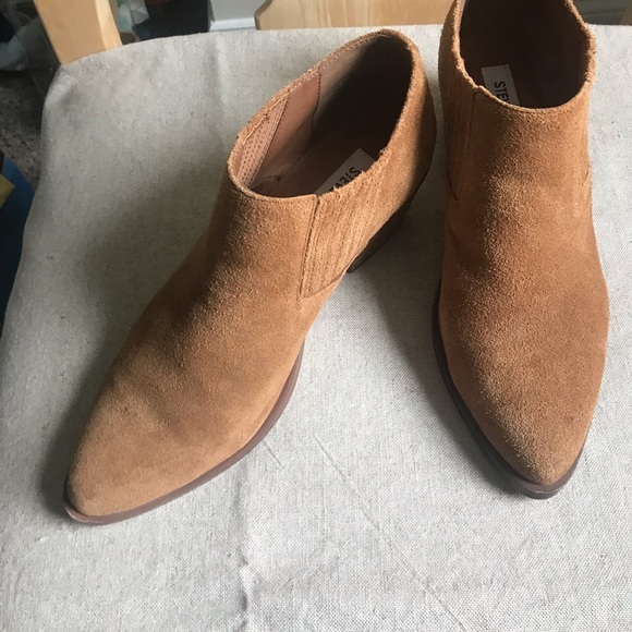 Steve Madden Suede Booties - Picture 3 of 6
